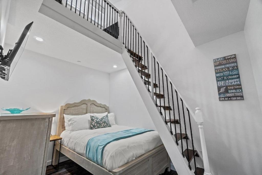 Newly Remodeled Beachfront Townhome - Sleeps 14 Panama City Beach Exterior foto